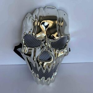 Silver Demon Skull Skeleton Plastic Halloween Mask Full Face